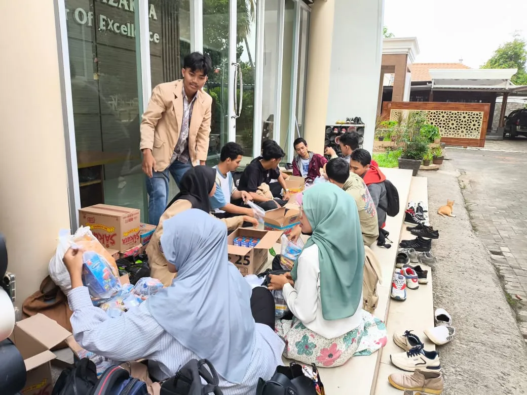 Peduli Kasih korban Bencana Loji